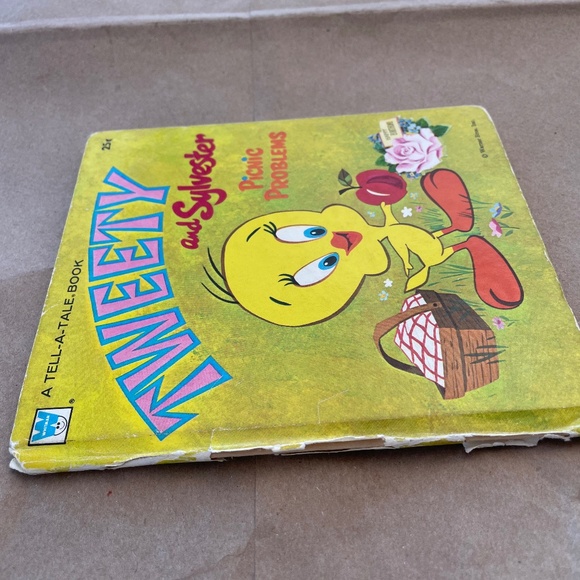 Vintage "Tweety and Sylvester: Picnic Problems" Hardcover Book - Picture 2 of 7